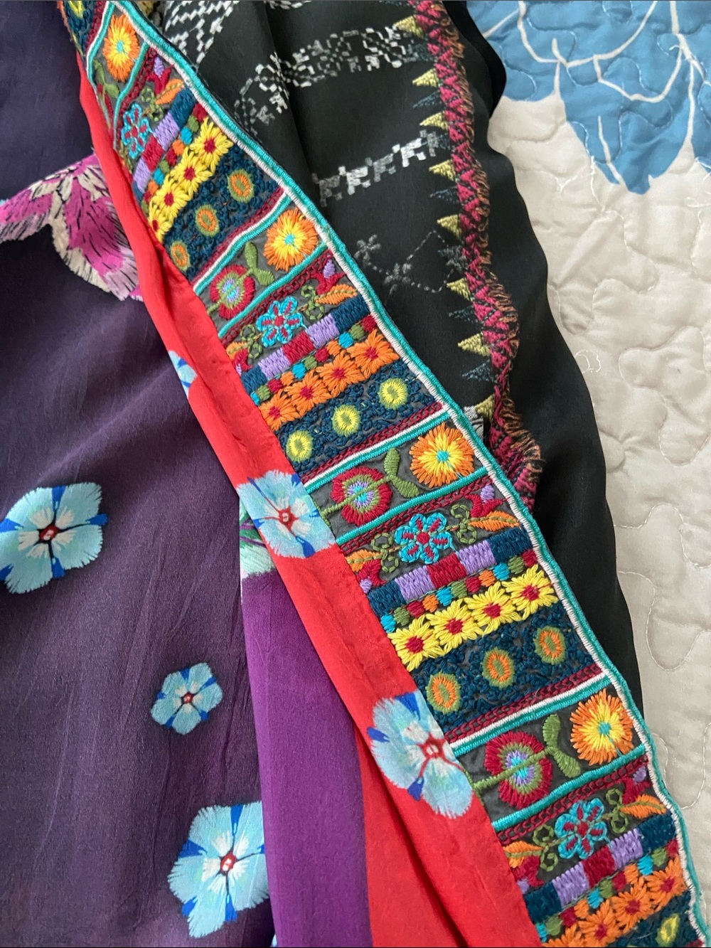Johnny Was Floral & Crane Kimono Black - Navy with Multicolored/Silk - Picture 4 of 12